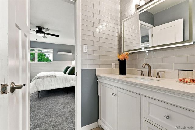 975 Roxwood Lane 1, Boulder, CO 80303