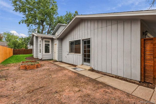 975 Roxwood Lane 1, Boulder, CO 80303