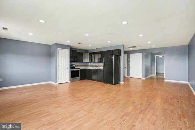 6068 WILDASIN RD, Spring Grove, PA 17362