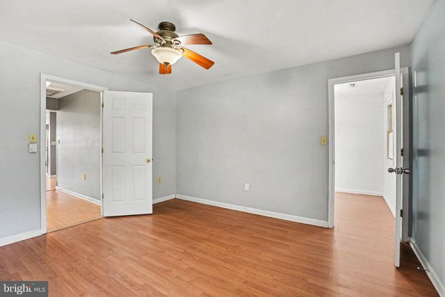 6068 WILDASIN RD, Spring Grove, PA 17362