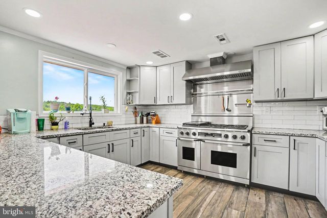 6068 WILDASIN RD, Spring Grove, PA 17362