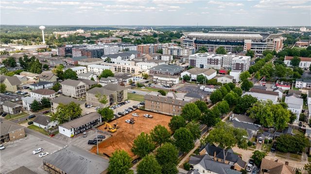 1452 15th, Tuscaloosa, AL 35401