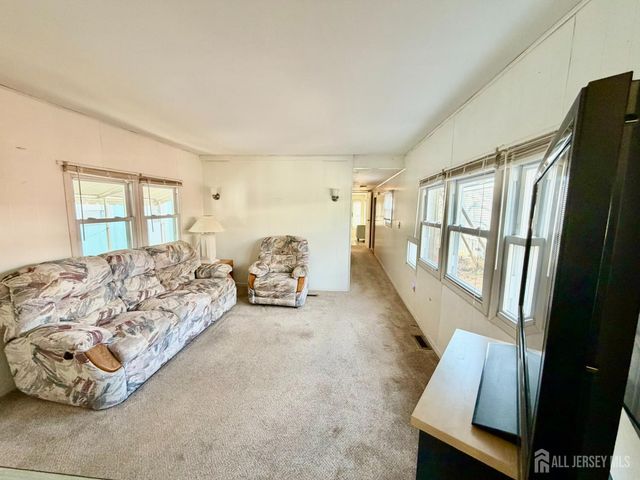 9 Sams Court, Hazlet, NJ 07730