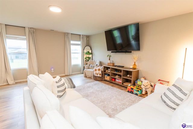 101 Wildflower Drive, Elizabethtown, KY 42701