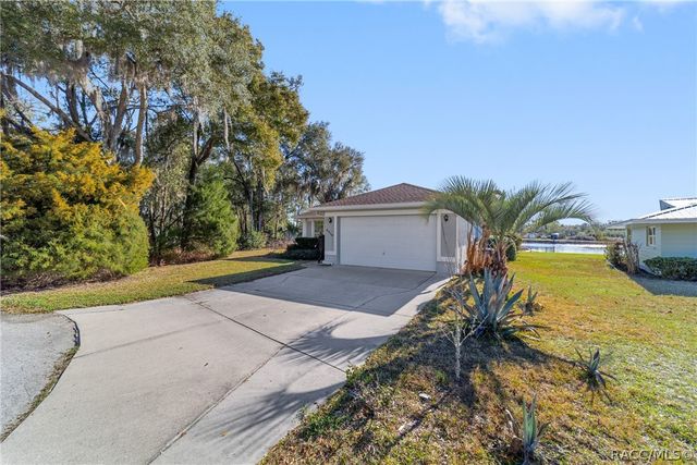 6310 N Keel Drive, Hernando, FL 34442