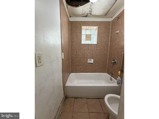 1114 MYRTLE AVE, Baltimore, MD 21201