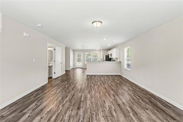 319 Ashigan Street A, Union City, GA 30291