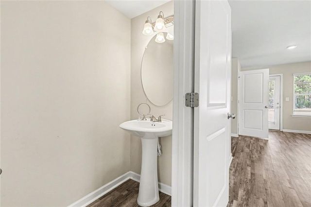 319 Ashigan Street A, Union City, GA 30291