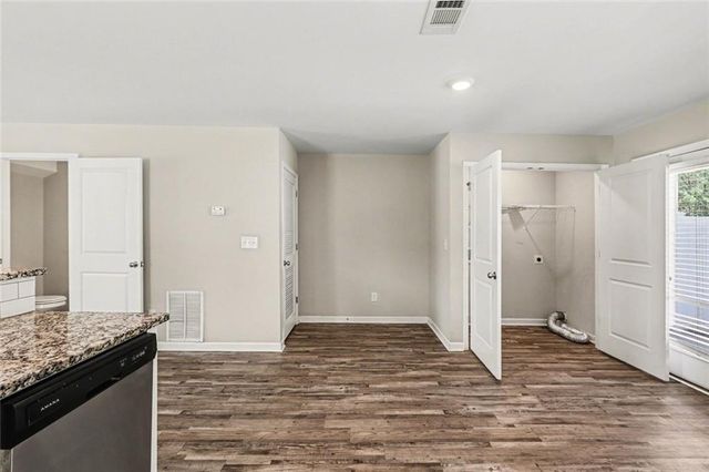 319 Ashigan Street A, Union City, GA 30291