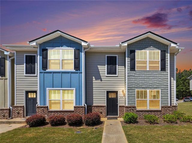 319 Ashigan Street A, Union City, GA 30291