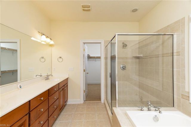 8975 Coles Landing DR, Gloucester, VA 23061