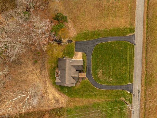 8975 Coles Landing DR, Gloucester, VA 23061