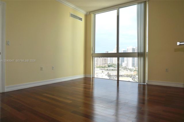 200 Sunny Isles Blvd 2-1801, Sunny Isles Beach, FL 33160
