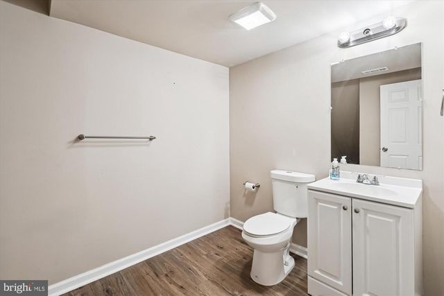 7400 POPLAR POINT LN, Warrenton, VA 20186