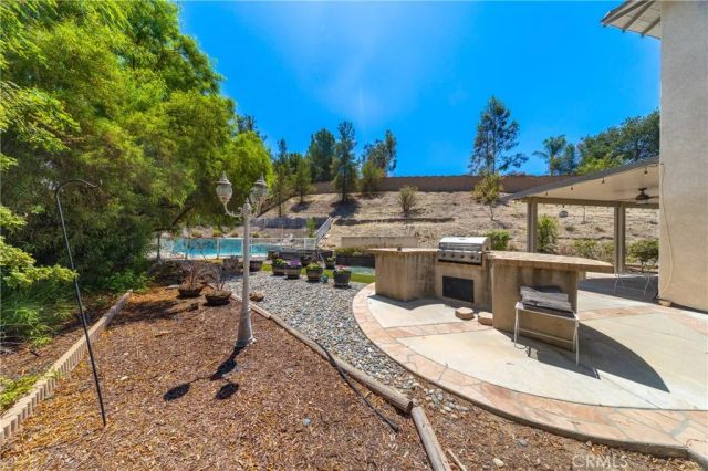 35478 Daffodil Circle, Winchester, CA 92596