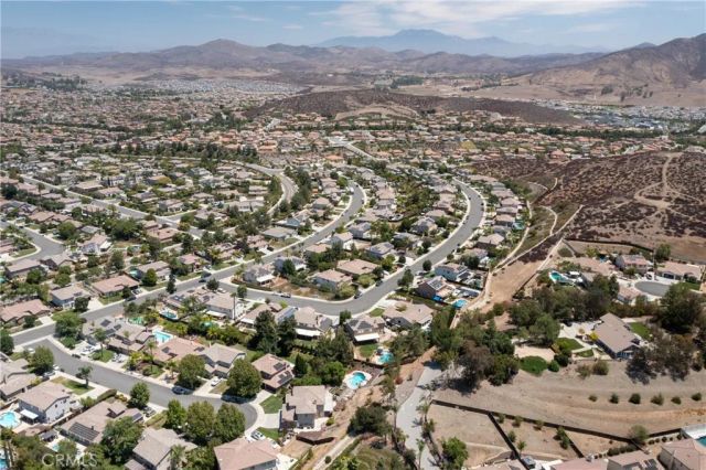 35478 Daffodil Circle, Winchester, CA 92596