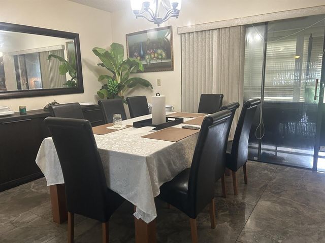 4882 Equestrian Circle A, Boynton Beach, FL 33436