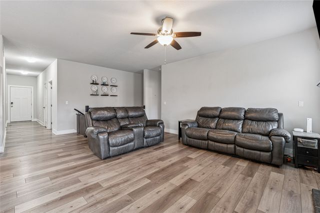 1324 Tuscany Drive SE, Altoona, IA 50009