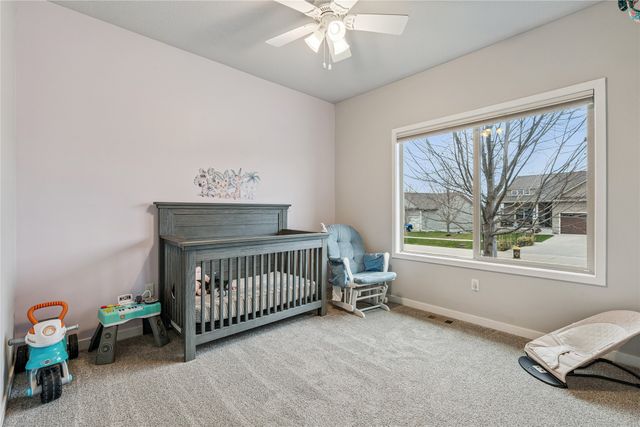 1324 Tuscany Drive SE, Altoona, IA 50009