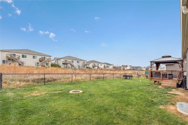 1324 Tuscany Drive SE, Altoona, IA 50009