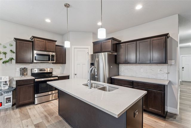 1324 Tuscany Drive SE, Altoona, IA 50009