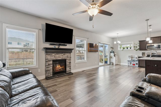 1324 Tuscany Drive SE, Altoona, IA 50009