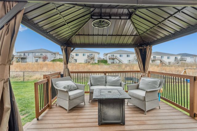 1324 Tuscany Drive SE, Altoona, IA 50009