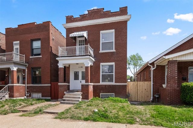 3324 Louisiana Avenue, St Louis, MO 63118
