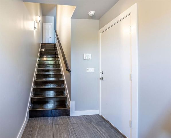 307 E Noble Lane, Fayetteville, AR 72703