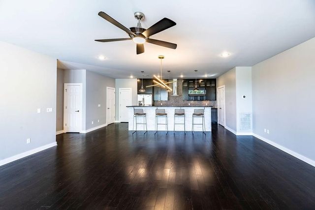 307 E Noble Lane, Fayetteville, AR 72703