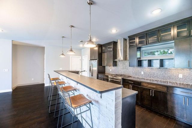 307 E Noble Lane, Fayetteville, AR 72703