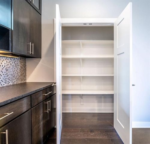 307 E Noble Lane, Fayetteville, AR 72703