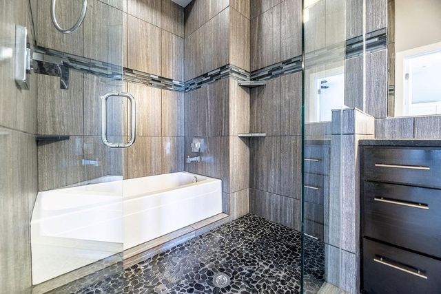 307 E Noble Lane, Fayetteville, AR 72703