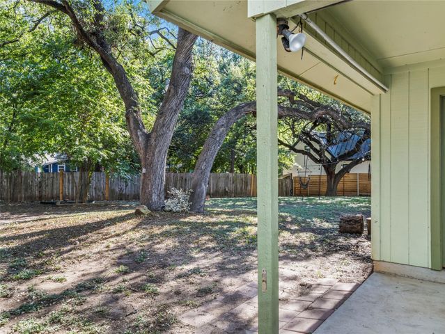 401 W Elizabeth ST A, Austin, TX 78704