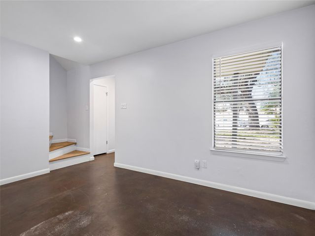401 W Elizabeth ST A, Austin, TX 78704