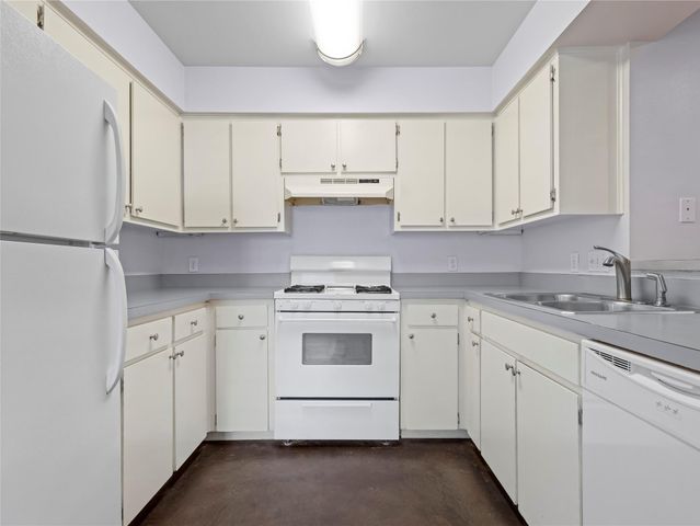 401 W Elizabeth ST A, Austin, TX 78704