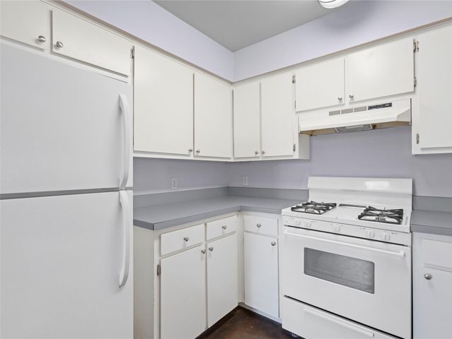 401 W Elizabeth ST A, Austin, TX 78704