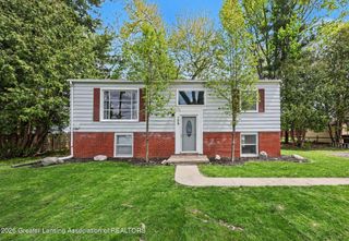 109 S Sherman Street, Leslie, MI 49251