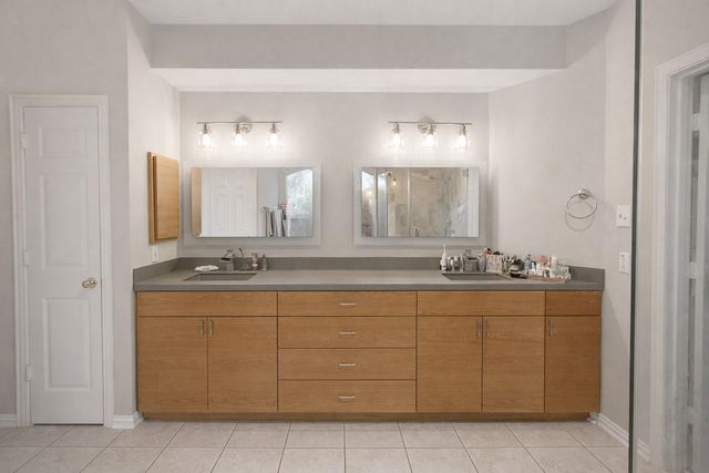 3803 Shadow Royal Drive, Houston, TX 77082