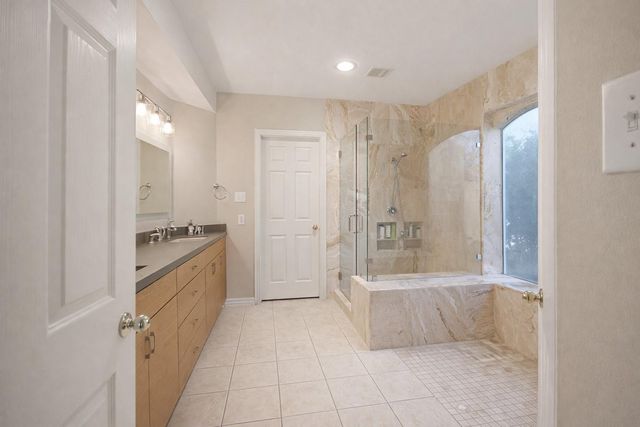 3803 Shadow Royal Drive, Houston, TX 77082