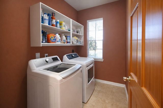 3803 Shadow Royal Drive, Houston, TX 77082