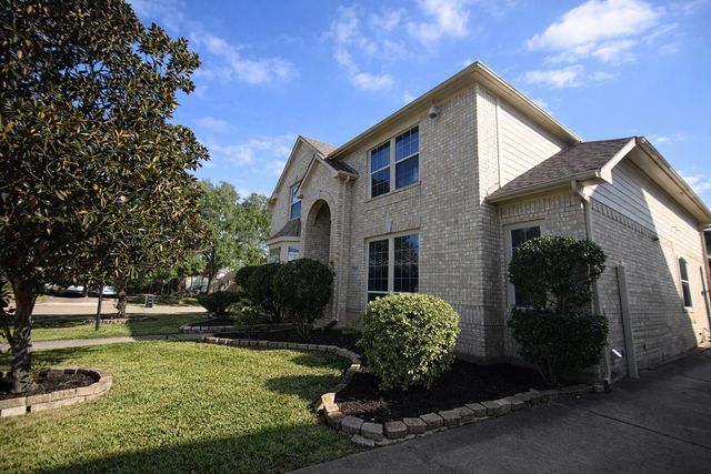 3803 Shadow Royal Drive, Houston, TX 77082