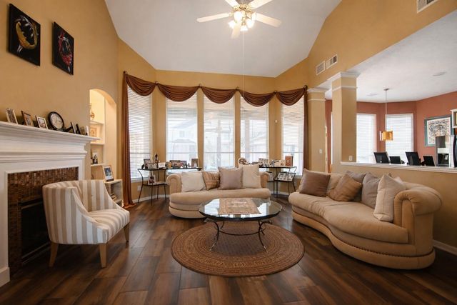 3803 Shadow Royal Drive, Houston, TX 77082