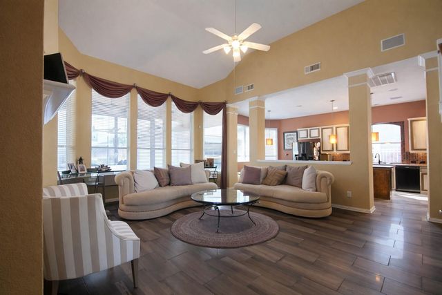 3803 Shadow Royal Drive, Houston, TX 77082