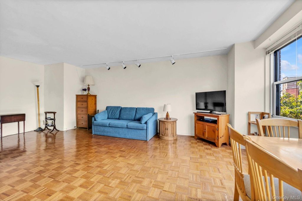 555 Kappock Street 6M, Bronx, NY 10463