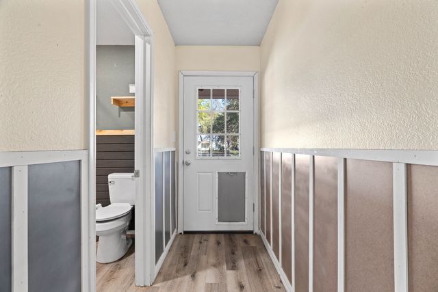 302 W Decatur Street, Chico, TX 76431