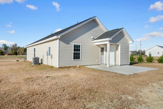 104 Cappin Ln., Aynor, SC 29511