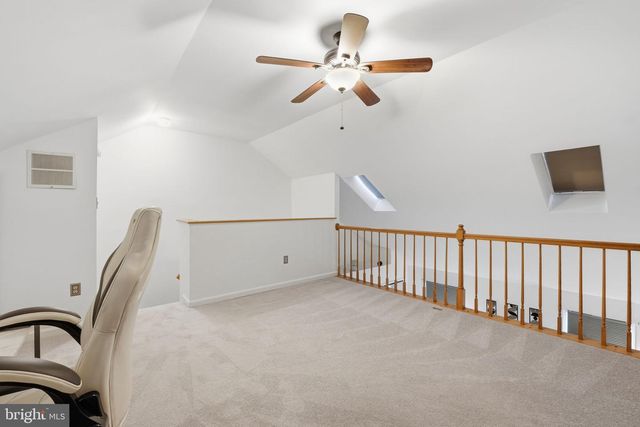 4114 HAMPSTEAD LN, Woodbridge, VA 22192