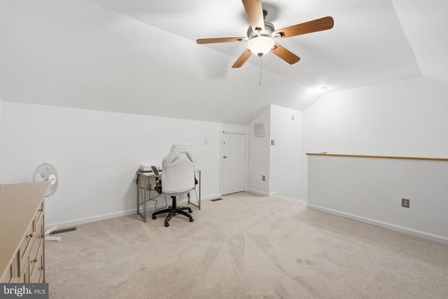 4114 HAMPSTEAD LN, Woodbridge, VA 22192