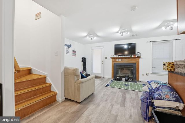 4114 HAMPSTEAD LN, Woodbridge, VA 22192